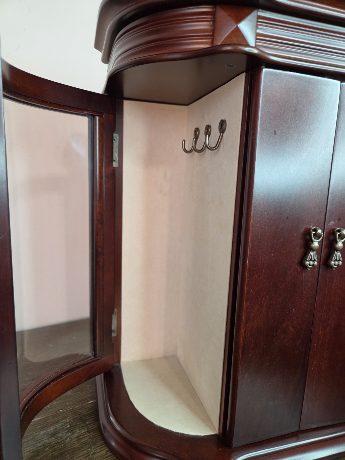 VTG Bombay Company Jewelry Armoire Cabinet -Table Top -Curved Glass -13″T×12″W