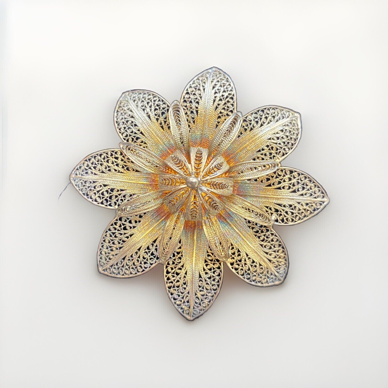 Vintage 2-3/8″ Wide Fine Silver Filigree Flower Brooch with Gold Wash 12 Grams