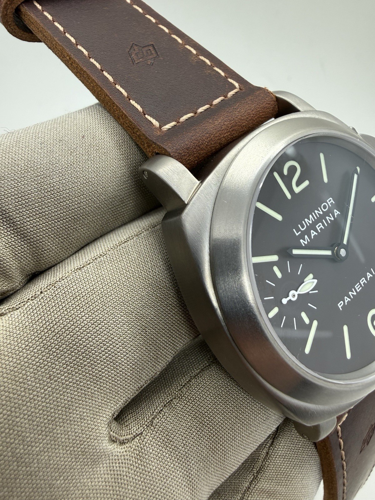 2021 Panerai Luminor 44mm Titanium Brown Dial Manual Wind PAM00061 PAM61 B+P
