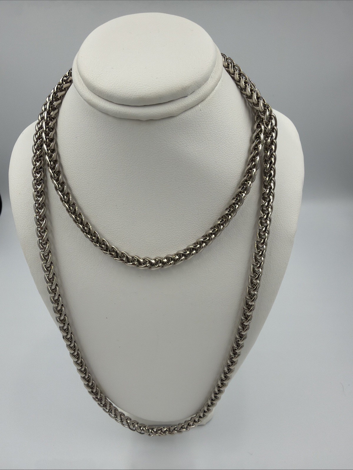30” Silver Tone Chain With Lobster Clasp