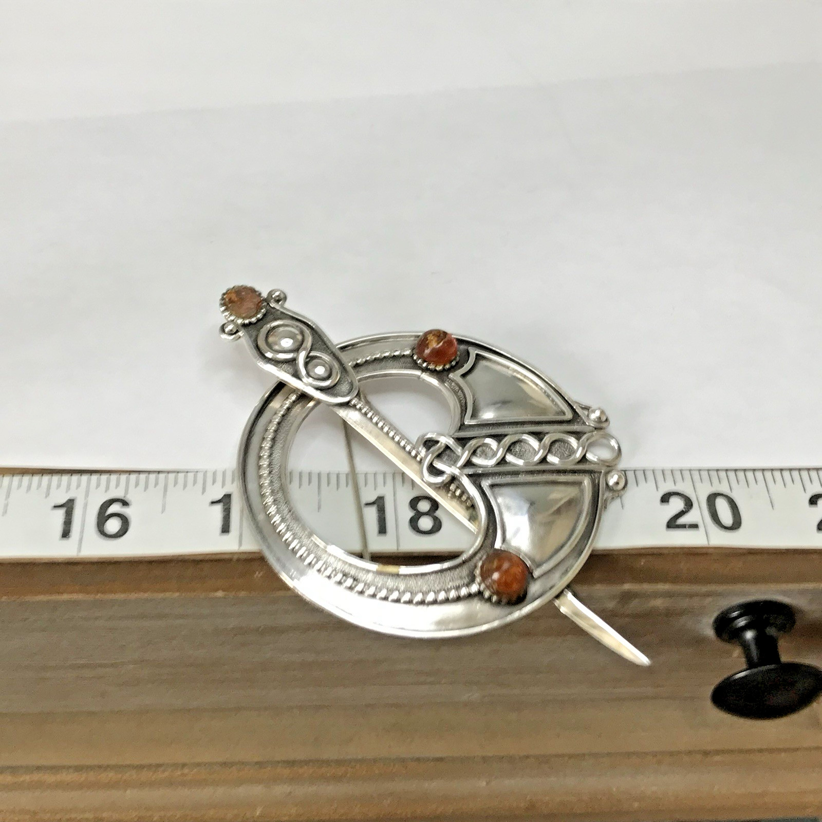 Sterling Silver Irish Celtic Penannular Kilt Cloak Clasp Pin Brooch 22.4g