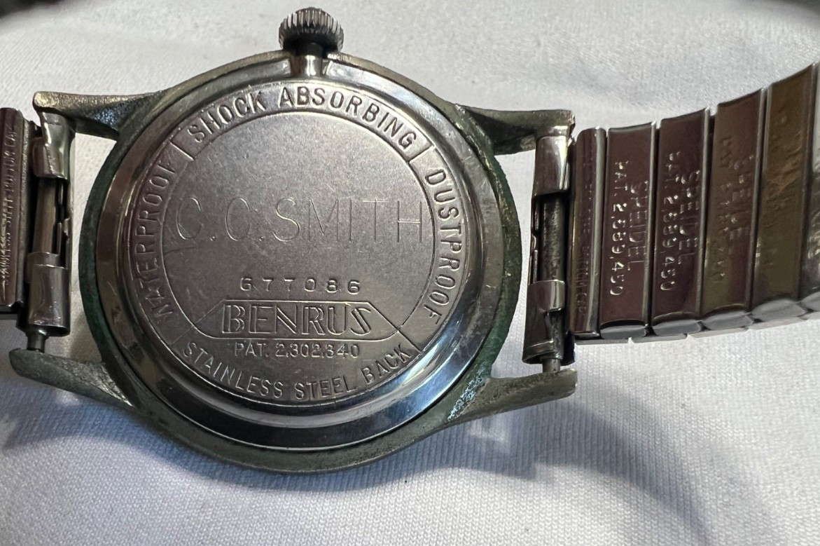 VTG Benruss 1950’s Dial-O-Rama Jump Hour Watch in Working Condition