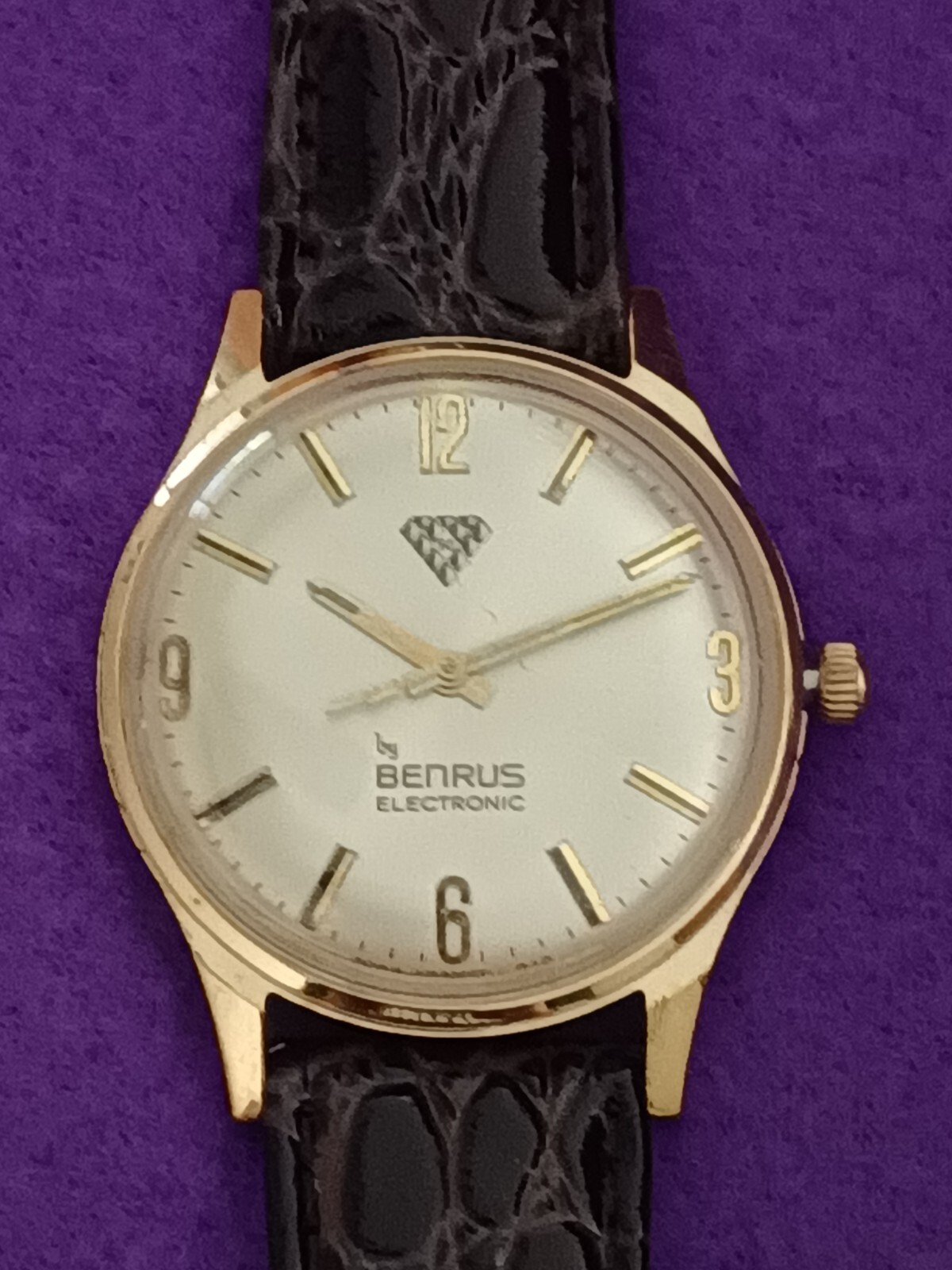 Benrus 60 by Benrus Electronic 11 Jewel Manual Wind, France Series 9021