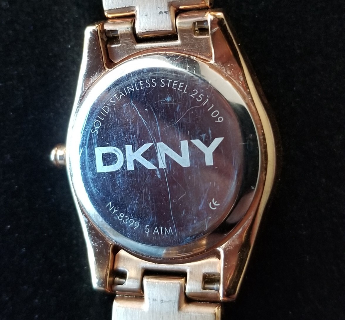 DKNY Rose Gold Tone Watch NY-8399 Mop Dial Link Band 5.5″ Max Size New Battery