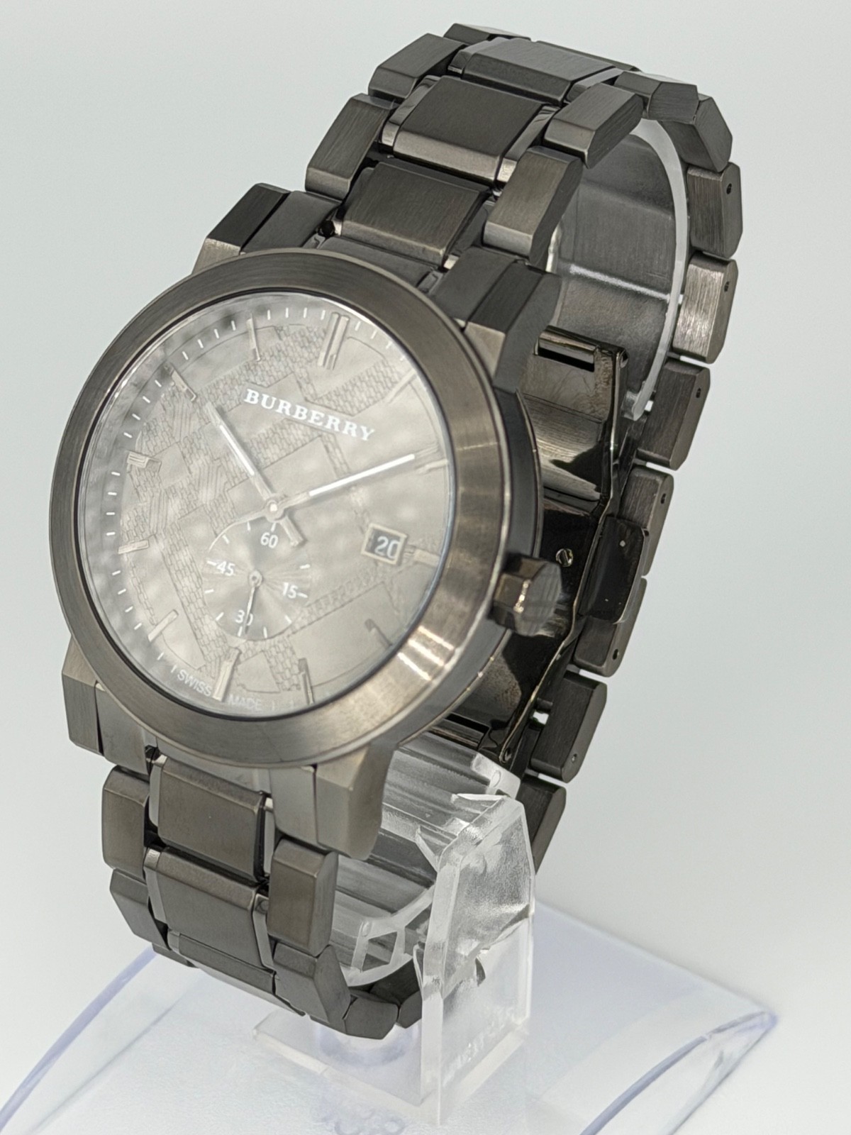 BURBERRY The City BU9902 Stainless Steel Gunmetal Dial 42 mm Wristwatch