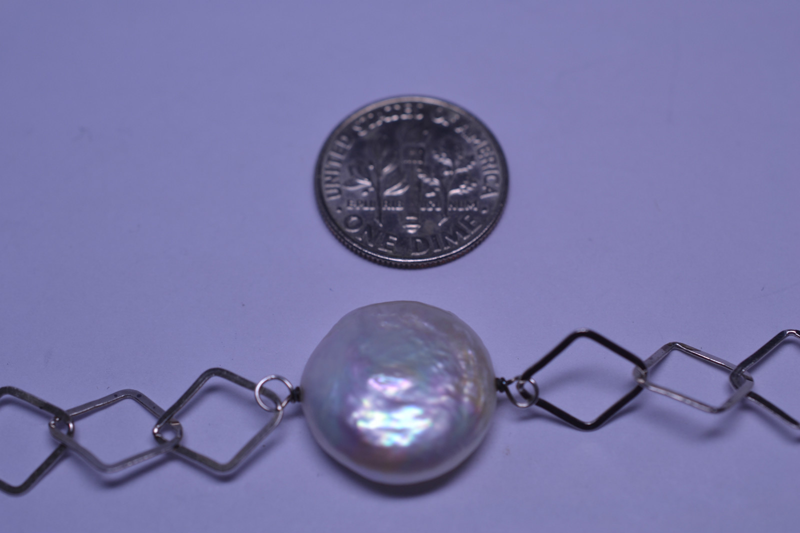STERLING SILVER 30 IN. LONG OPEN LINK & LARGE 5/8 IN. WHITE COIN PEARL NECKLACE