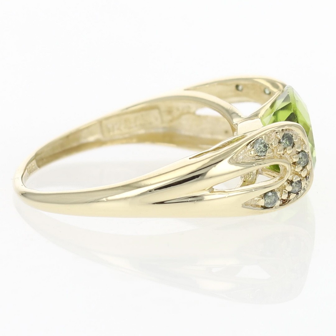 2.91ctw Oval Cut Peridot and Fancy Green Diamond Ring 14k Yellow Gold Size 7