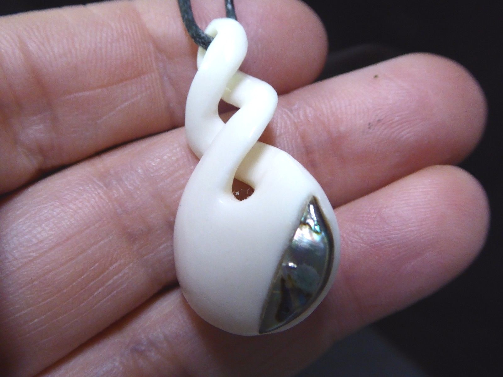 Maori Double Twist Inlaid Paua Shell Water Buffalo Bone Pendant Necklace