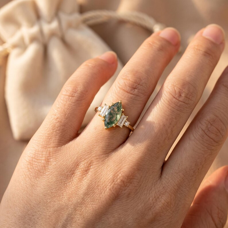 Green Moss Agate Ring, Base Metal: Brass Finish: Gold Plated