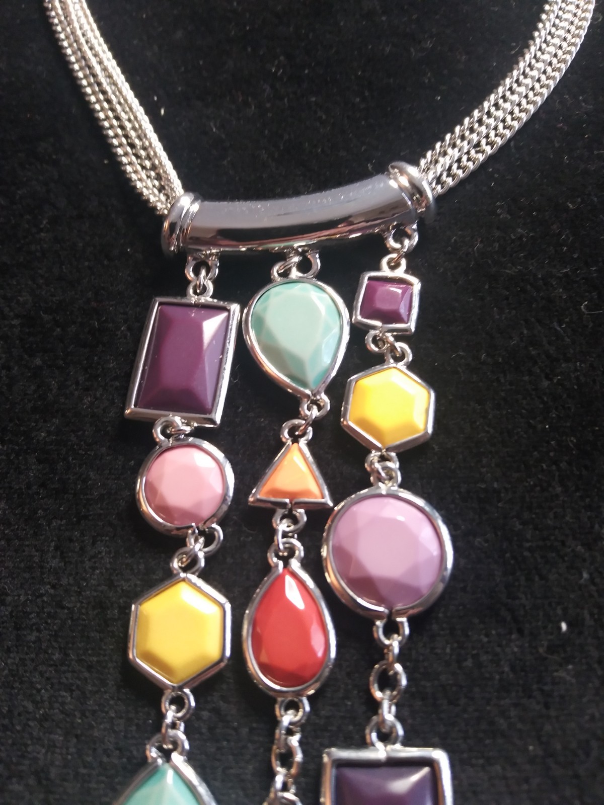 Multi-chain Adjustable Necklace with Dangle Pendants of Various Stones
