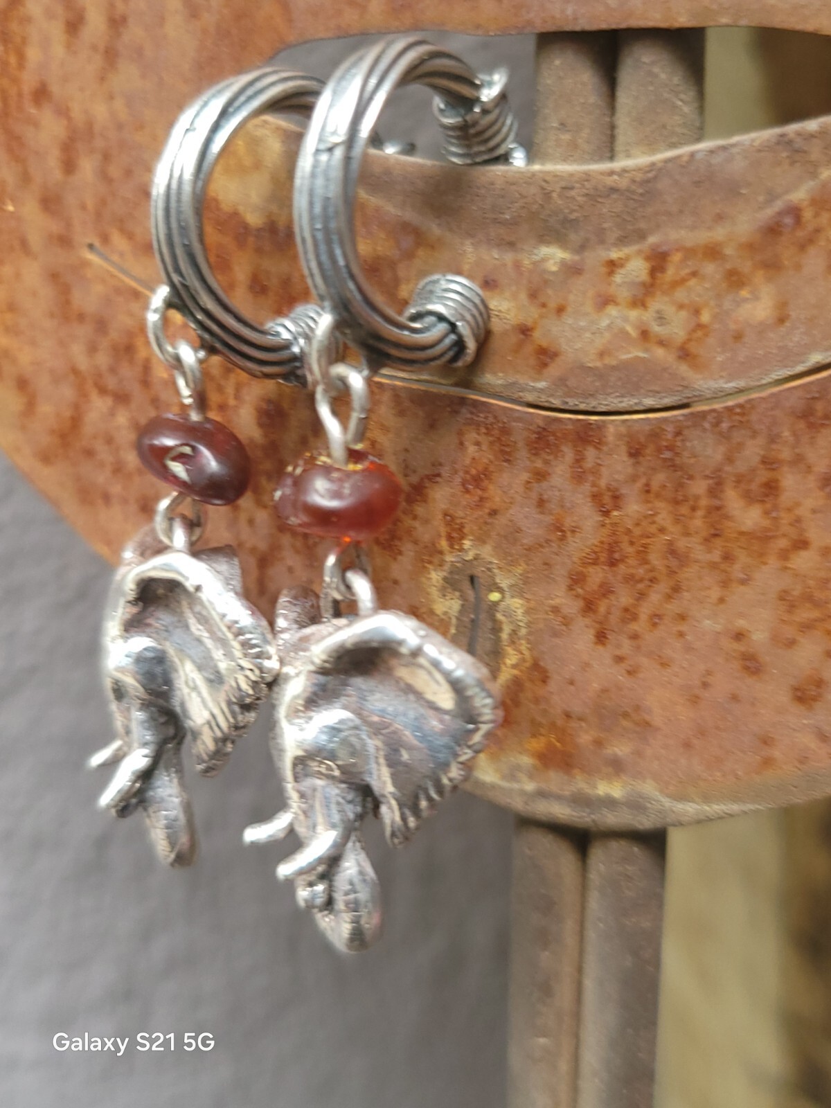 Susan Cummings Elephant Earrings Dangle Sterling Silver & Amber 2″ Long 1990s