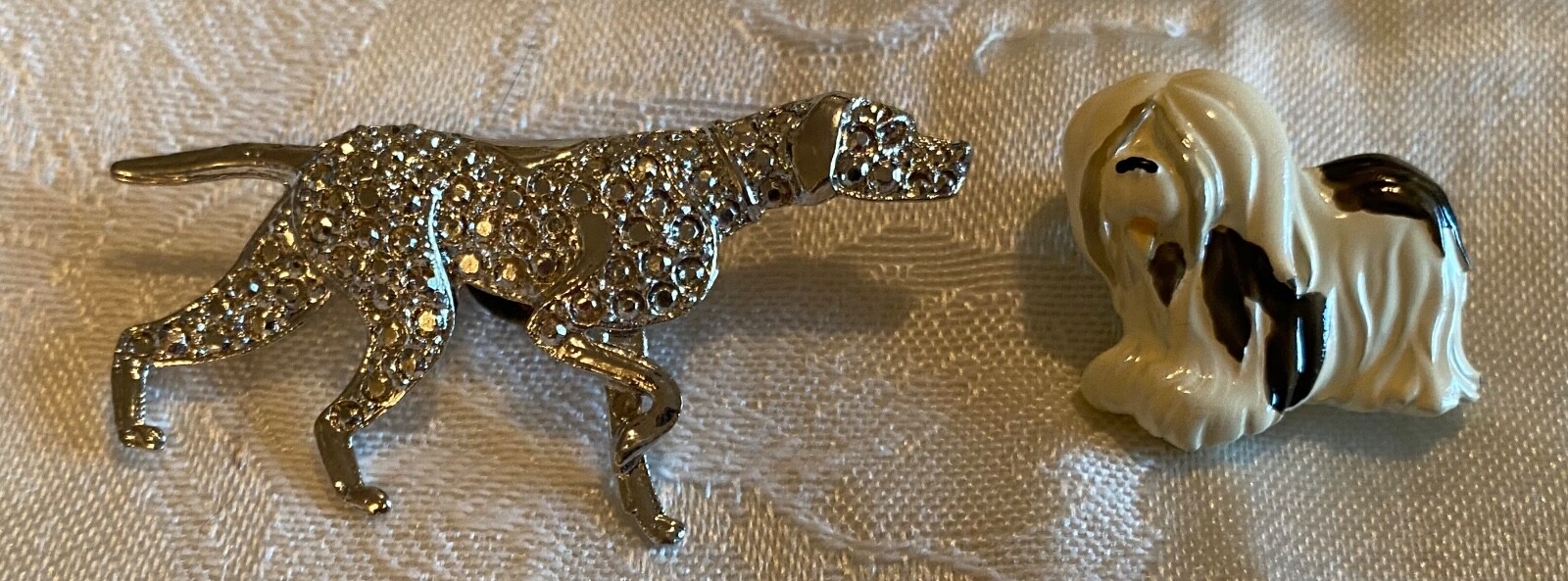 Vintage dog pins, 2 pins,one silver tone unsigned, one JJ enameled sheepdog