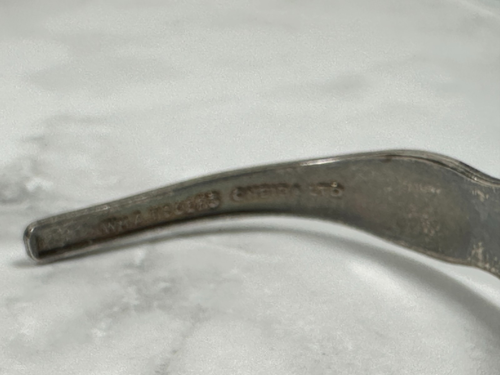 Gunmetal Tone Flatware Cuff Bracelet – Wm A Rogers Oneida Ltd – 6.25″ Wrist