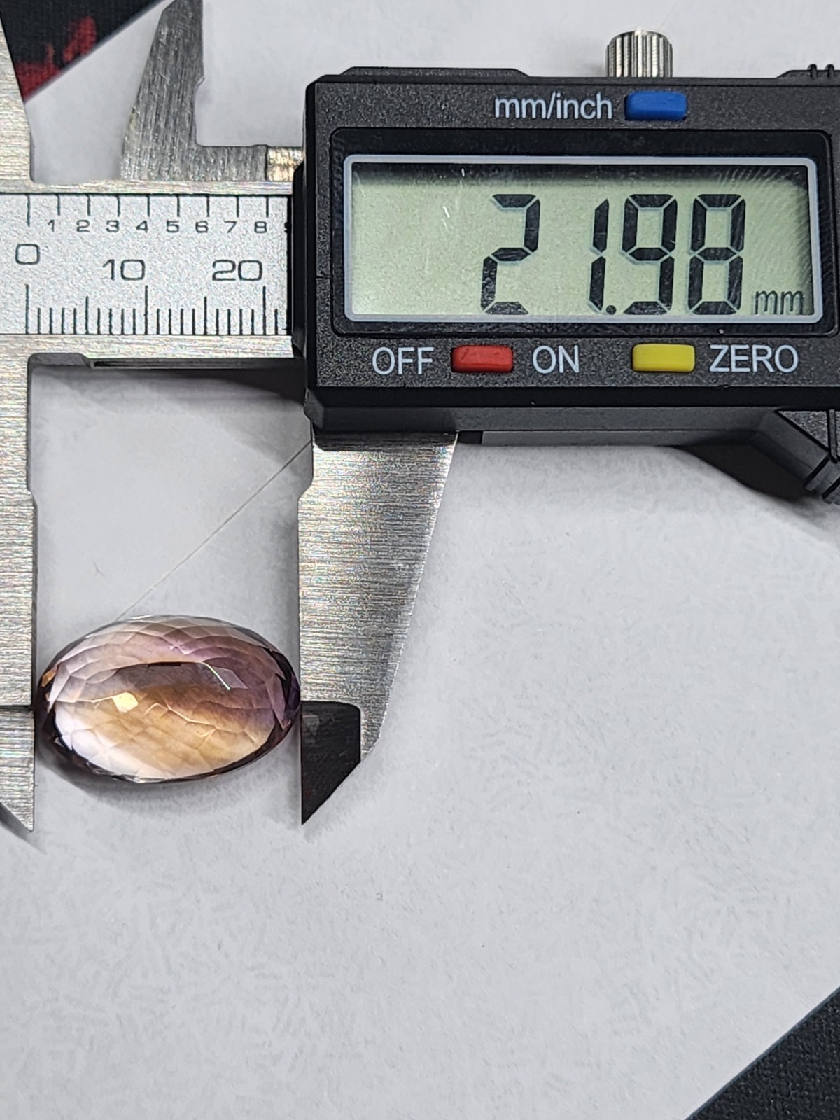 Natural Bolivian Ametrine 21.9ct Oval Cut BiColor Quartz 21.98×14.7×11.36 mm