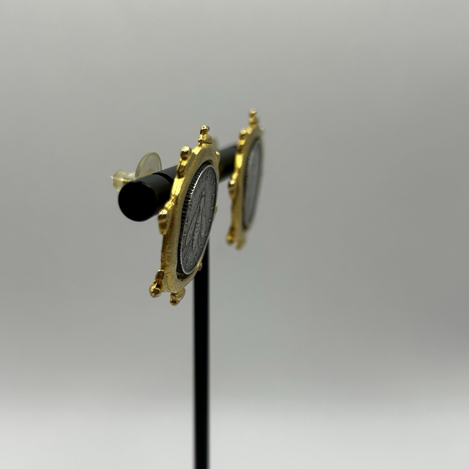 SUSAN SHAW Italian Bee Coin Gold Tone Post Earrings Handmade USA