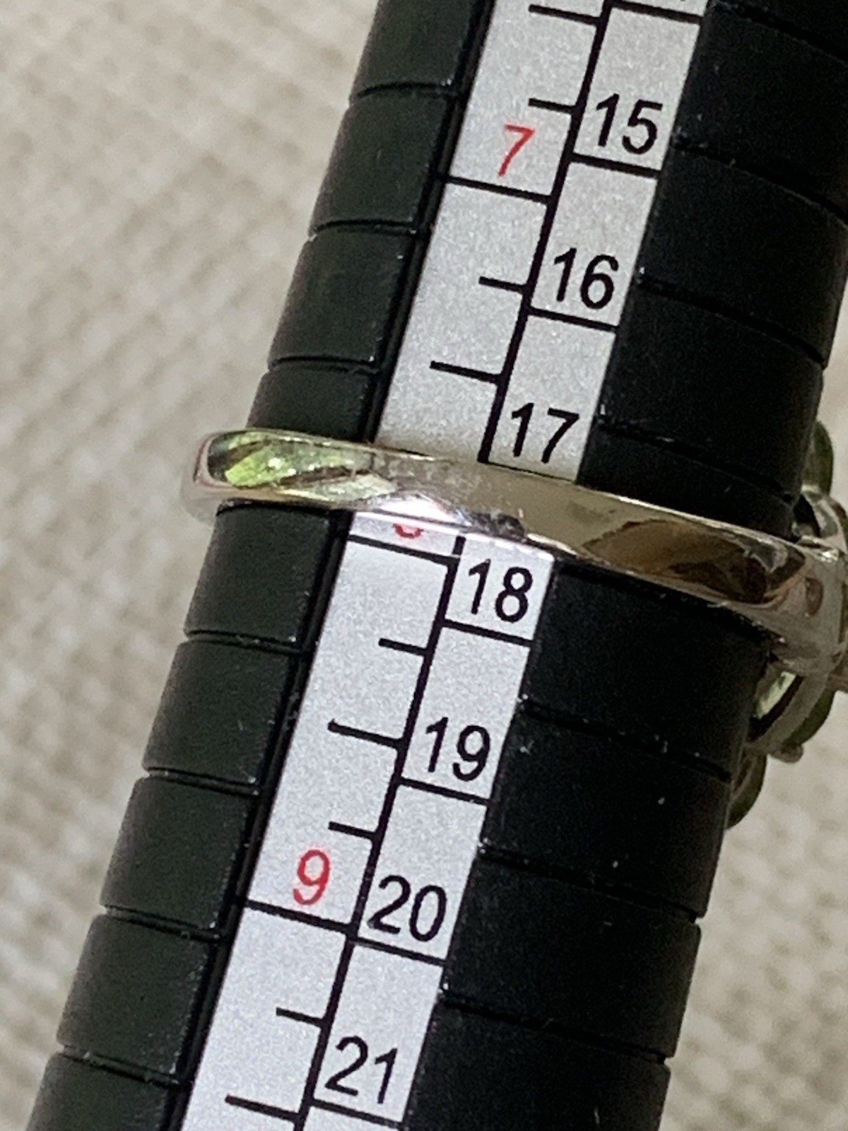 Karis STS Clear Amethyst Green Peridot Cocktail Ring Size 7.75