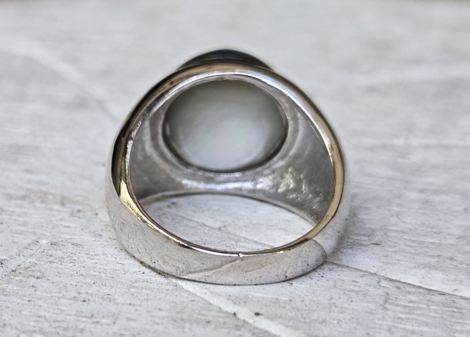 13mm Mabe Pearl Sterling Silver Ring