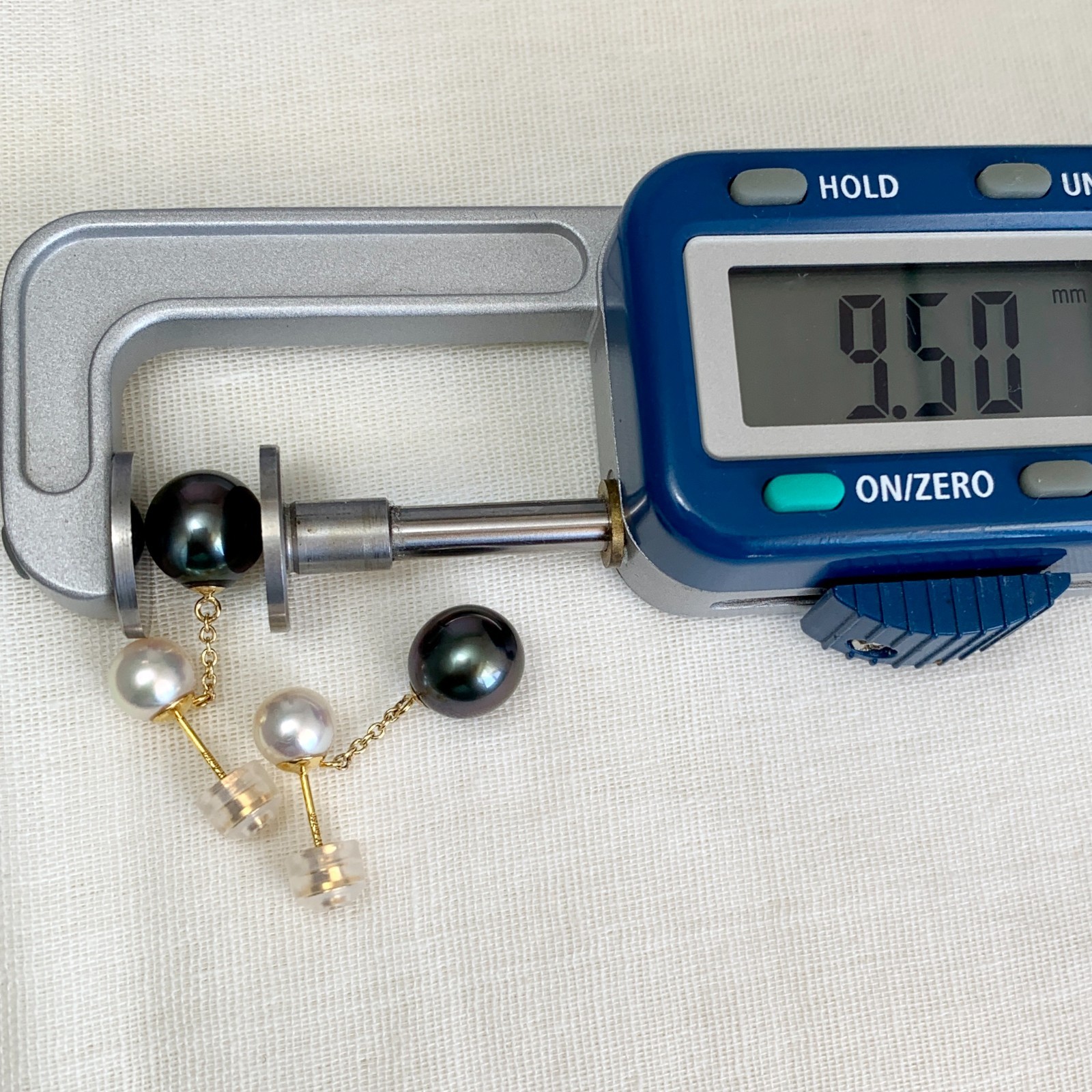 7/9.5mm Multi-Pearl Japanese Akoya/Tahitian Pearl Earrings 18k Solid Yellow Gold