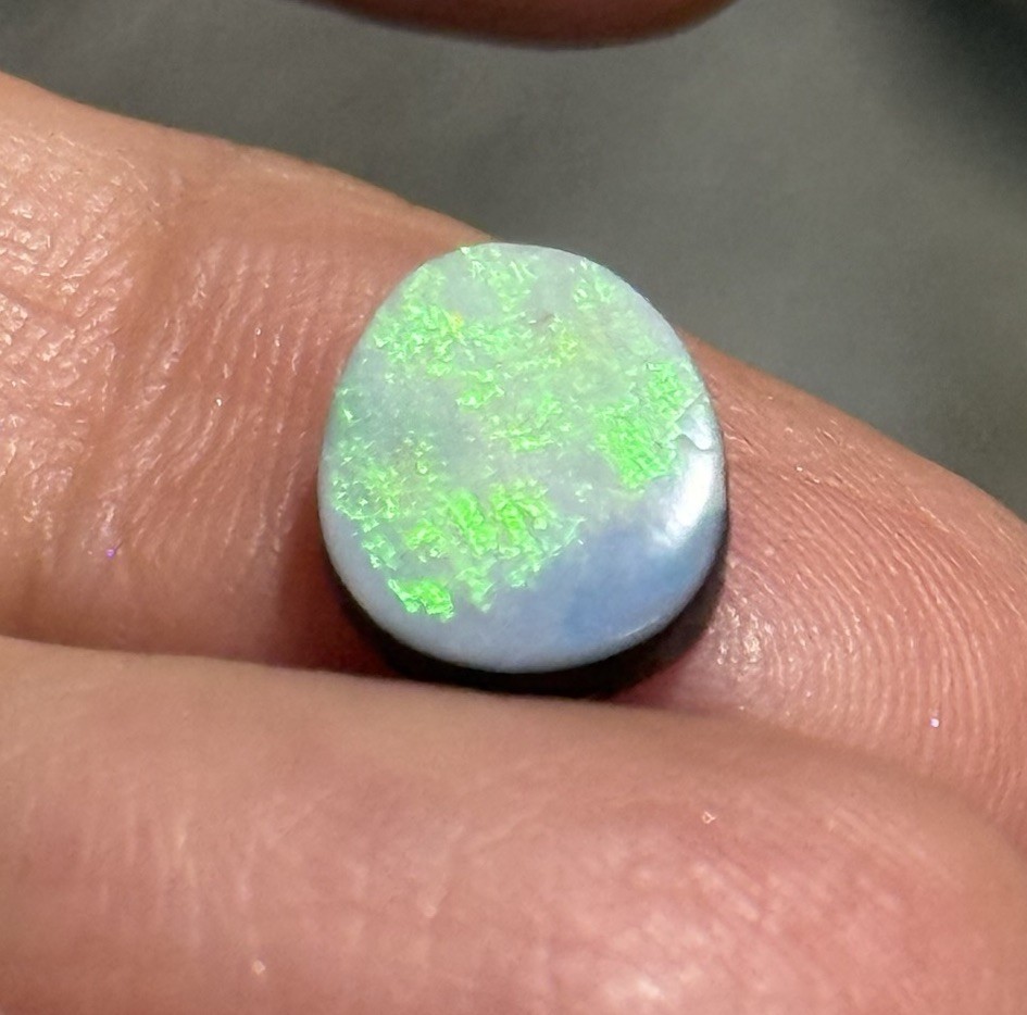 3.5ct 10.3×8.8×3.7mm Green Fire Australian Doublet Opal Cabochon Gem