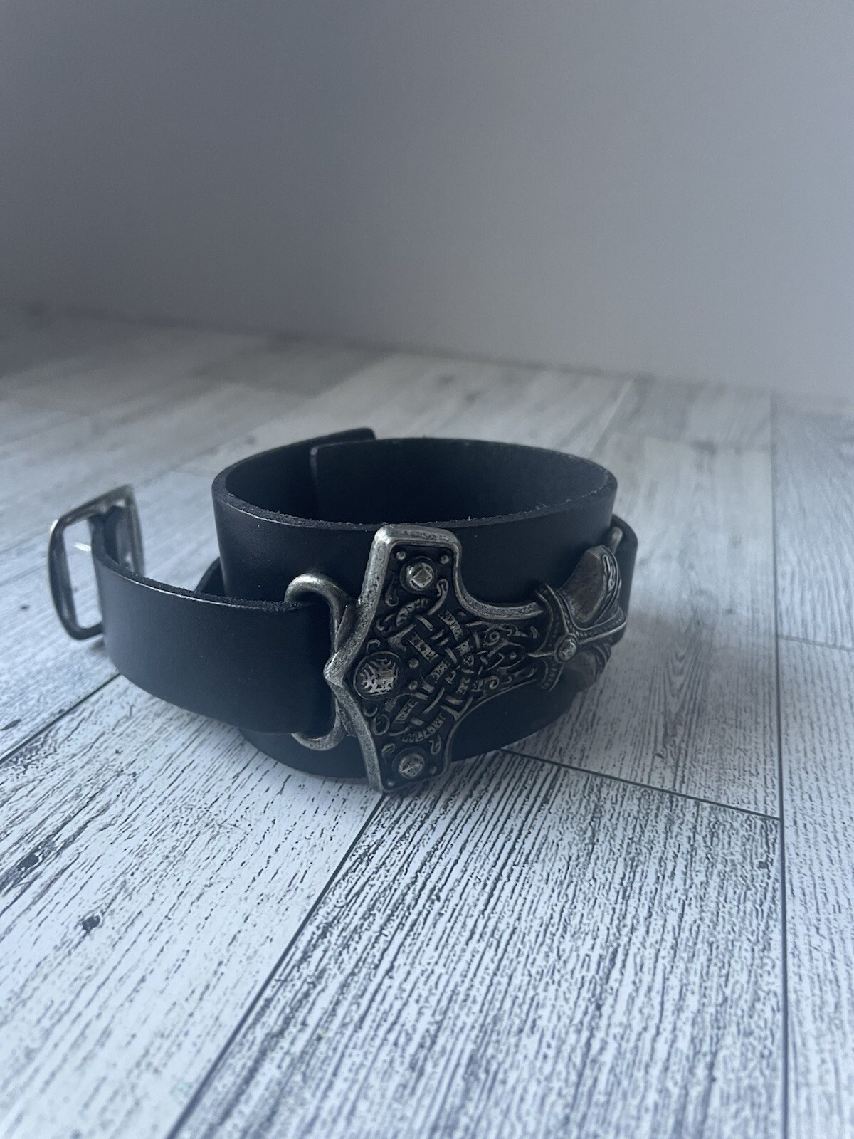 VERA PELLE Black Leather Made In Italy Bracelet W/ Pretty Metal Statement Piece