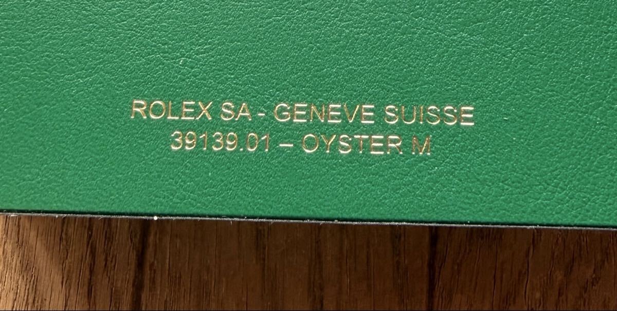 VINTAGE GENUINE ROLEX watch box case 39139.01 green wave wood 260628002yA