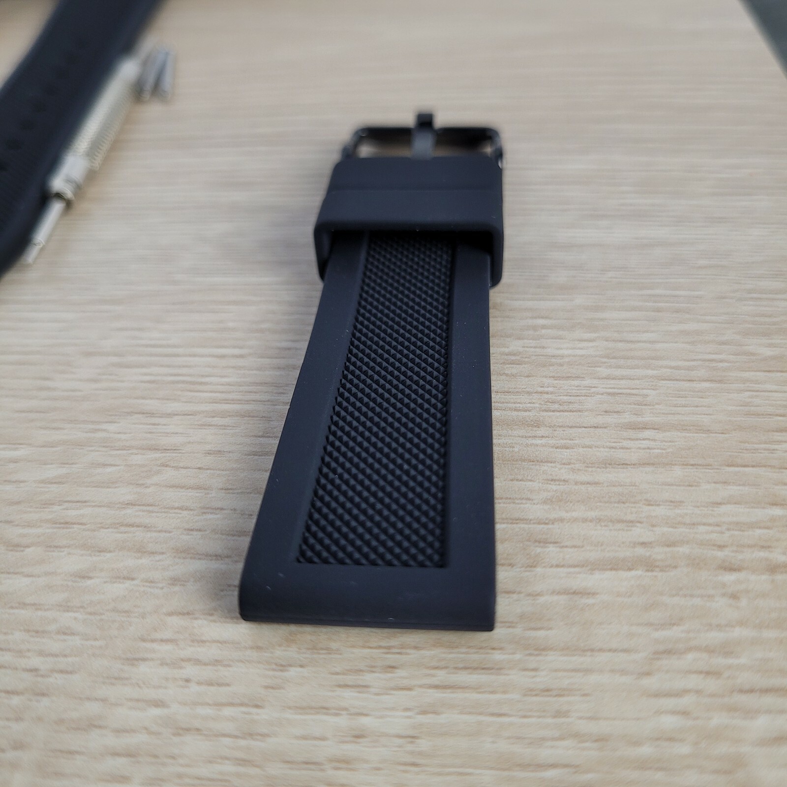 Black Soft Silicone Rubber Watch Strap Band – 18mm 20mm 22mm 24mm