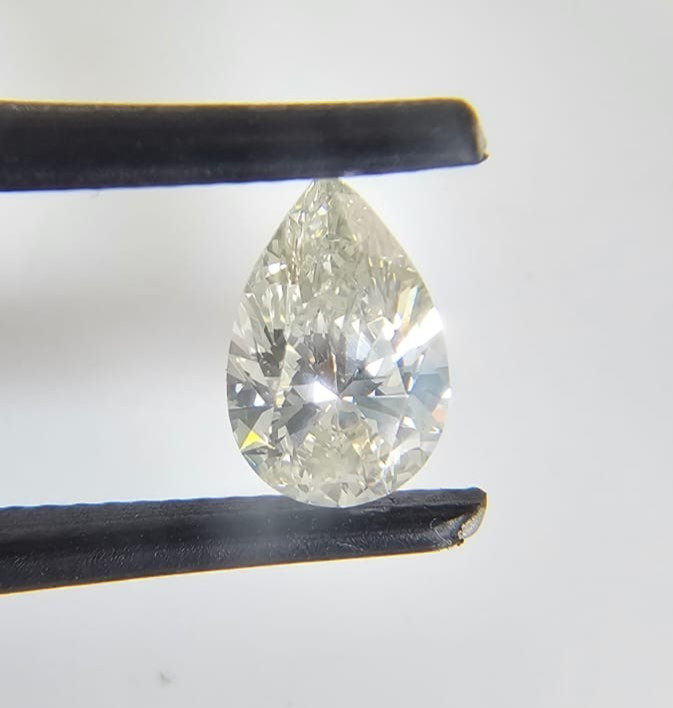 1.08ct 8.90×5.80×3.60mm Natural Fancy Loose Pear Rare Diamond VS Purity