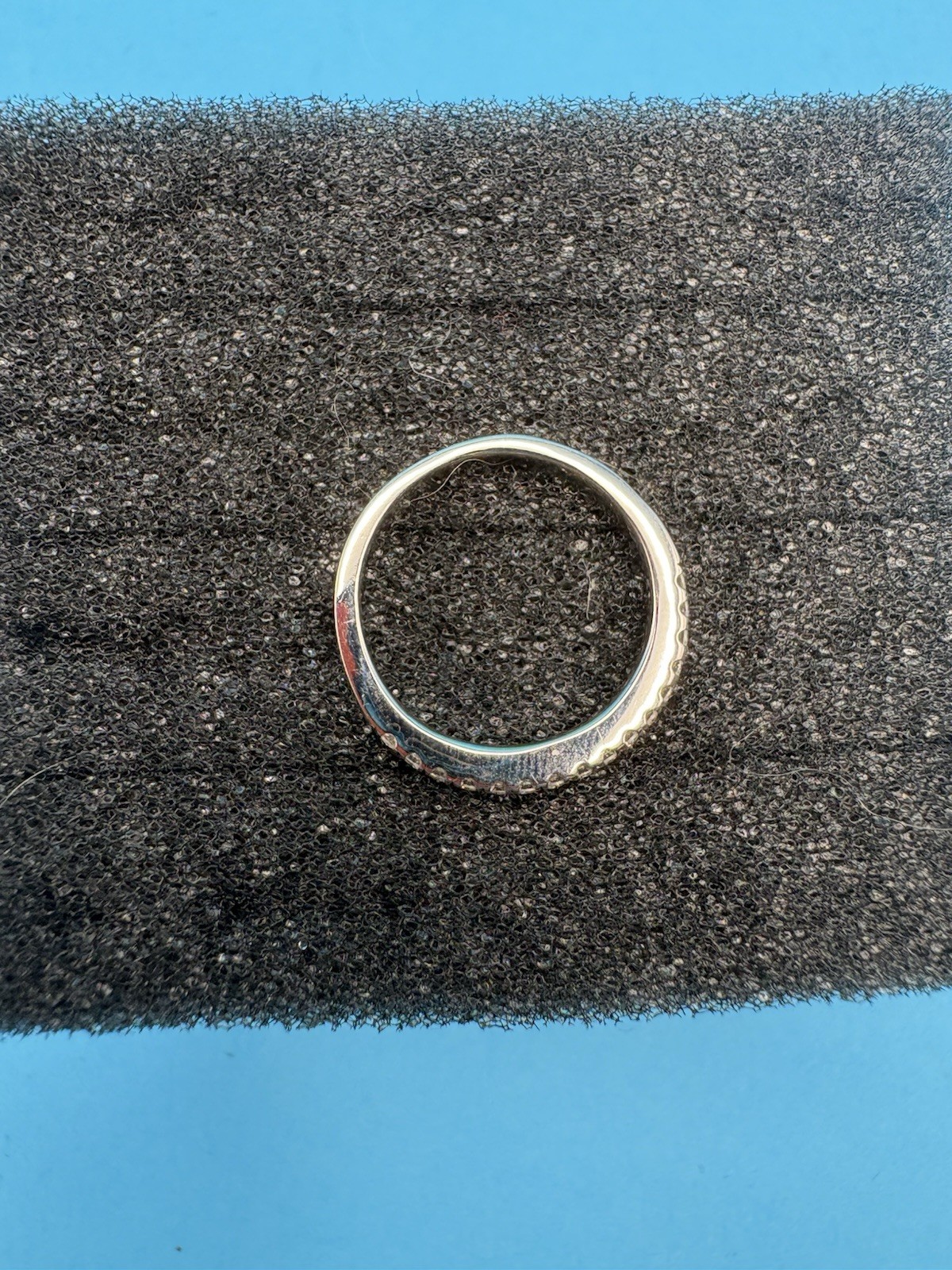 Charles & Colvard C&C 14K White Gold Moissanite Wedding Band Ring Size 5 1.8g