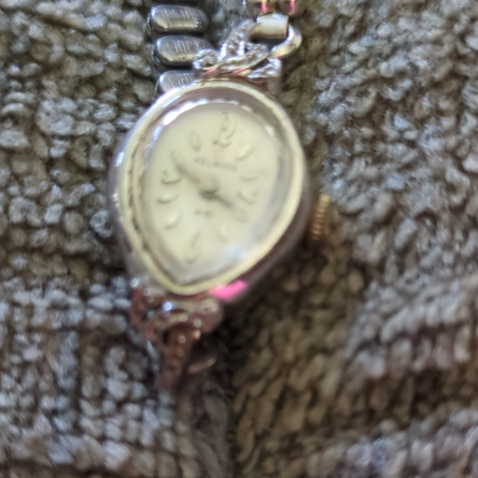 Bulova Analog Teardrop Women’s Wristwatch, Silver Metal Bracelet, Dress/Formal