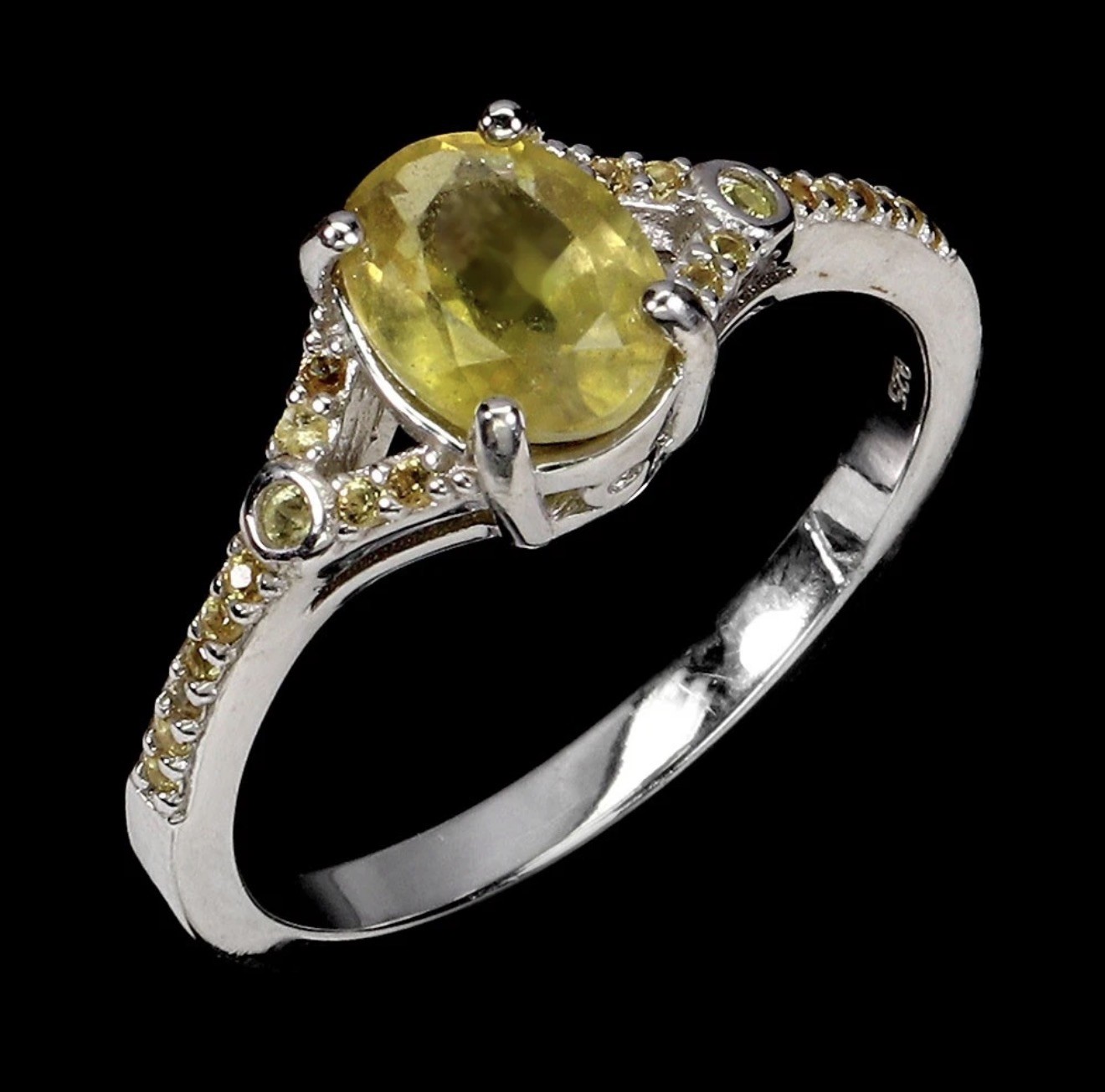Stunning Natural Yellow Sapphire w/ sapphire accent Ring 925 Sterling Silver sz8