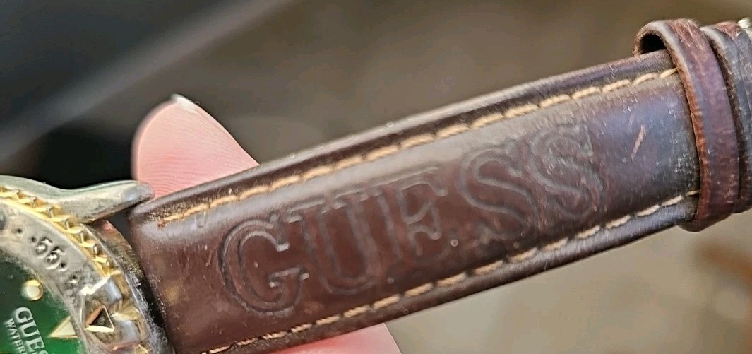 Guess Green Face Vtg Ladies Watch Not Tested Band Leather Stamped Parts WaterPro