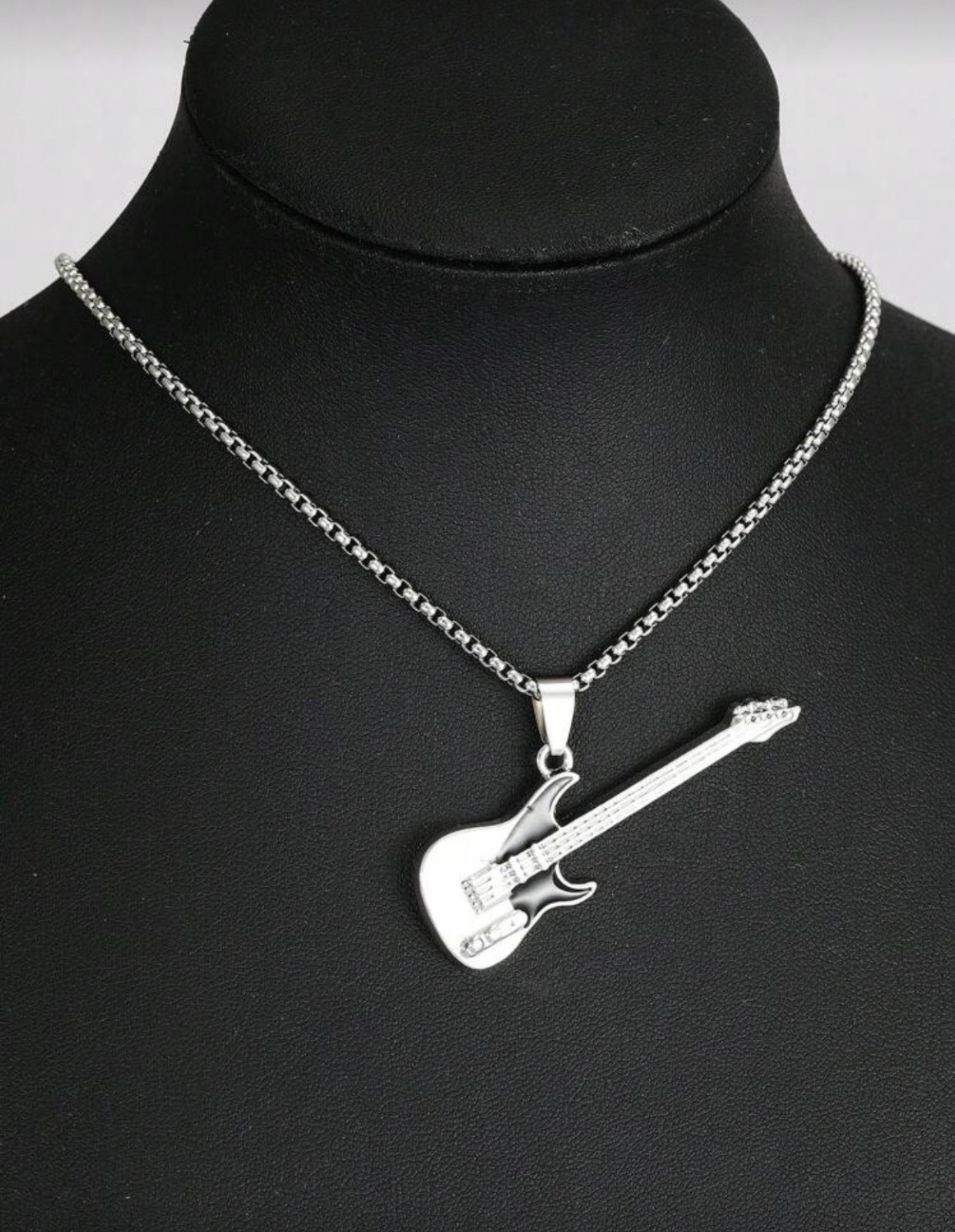 Stainless Steel Hip Hop Rock Guitar Pendant Necklace with 60cm Silver Chain UK
