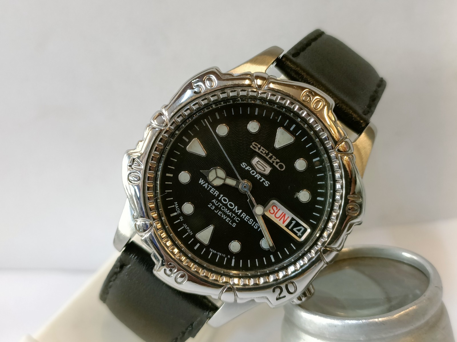VINTAGE SEIKO 5 SPORTS AUTOMATIC BLACK DIAL 7S36 JAPAN MEN’S WORKING