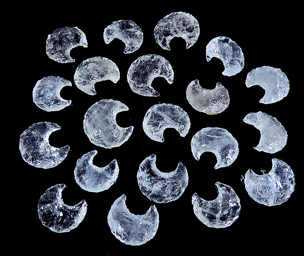 Crystal Moon Healing Stone Crescent Moon Shape Metaphysical Carving Gems CI865