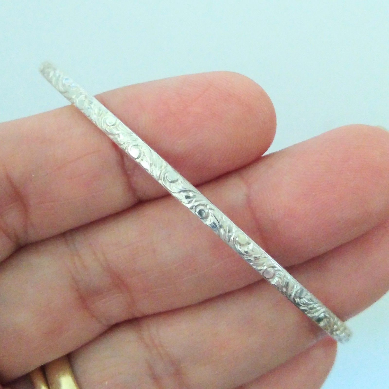 Vintage Sterling Silver 925 FANCY Bangle Bracelet Size 8.25″ 3.5mm