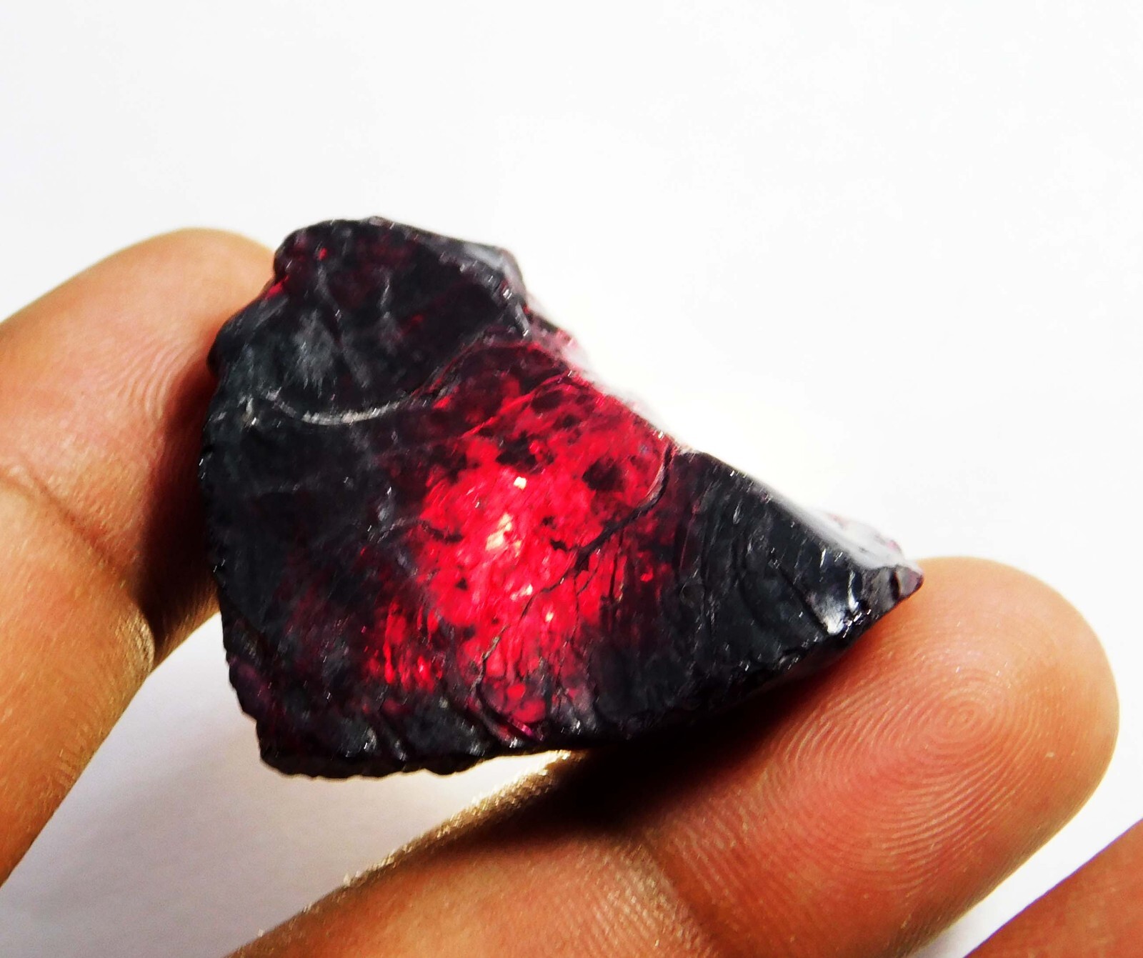 Natural 101.60 Ct Beautiful AAA+ Fine Red Garnet facet Rough.