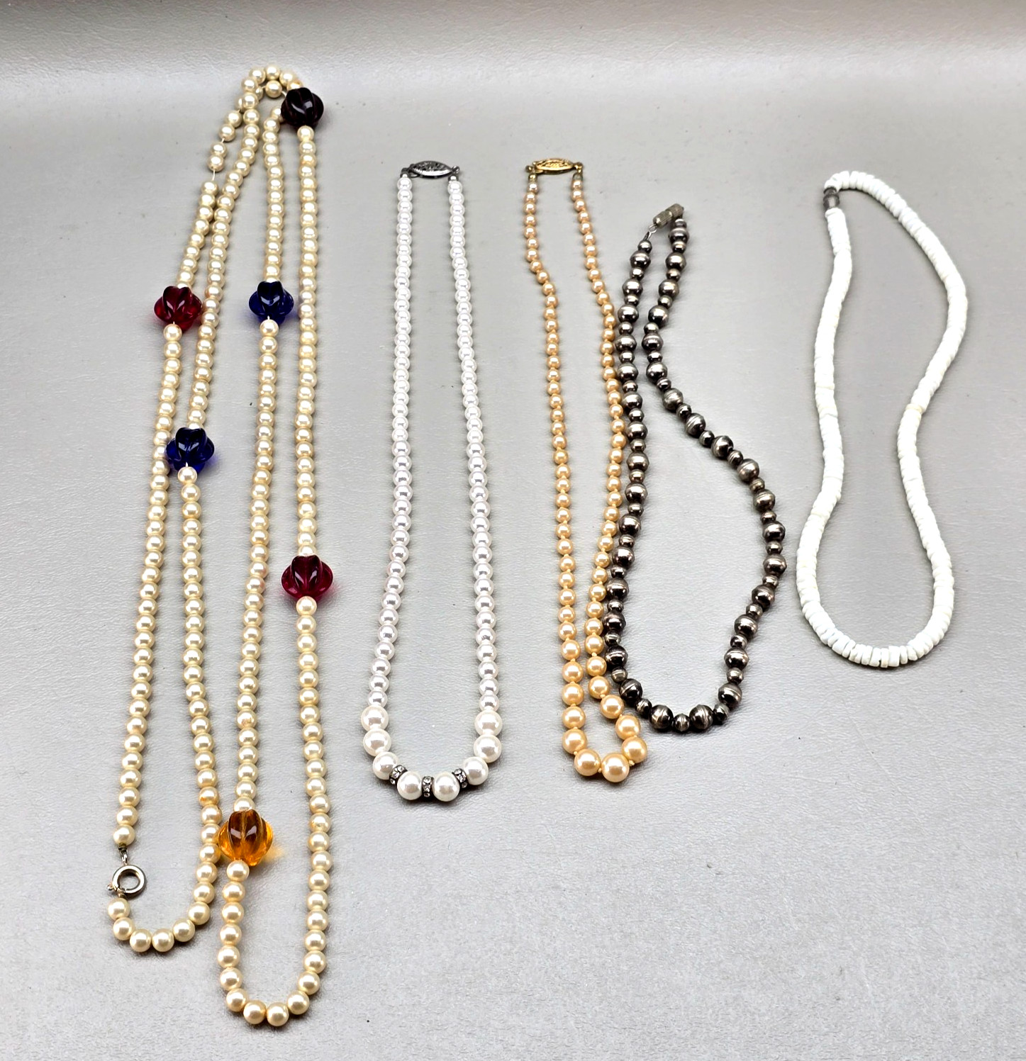 Lot of 5 Vintage Faux Pearl Necklaces White Cream Silver Tone Beaded Strand