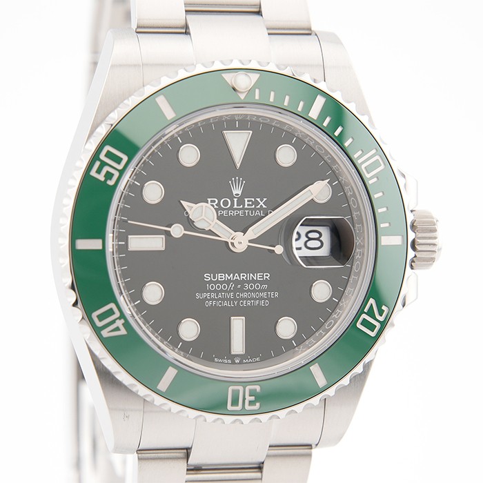 ROLEX Submariner Date 41 126610LV Warranty 2023 Box/Paper