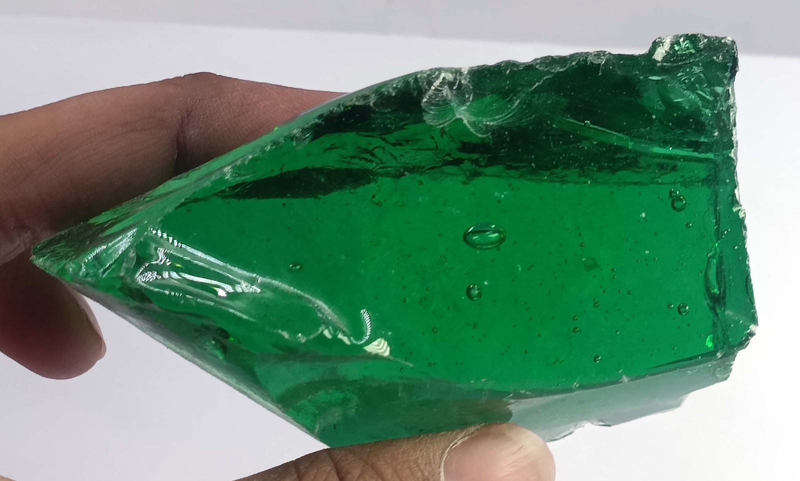 714 Carat Natural Green Emerald Rough EGL Certified Loose Gemstone 6AGR