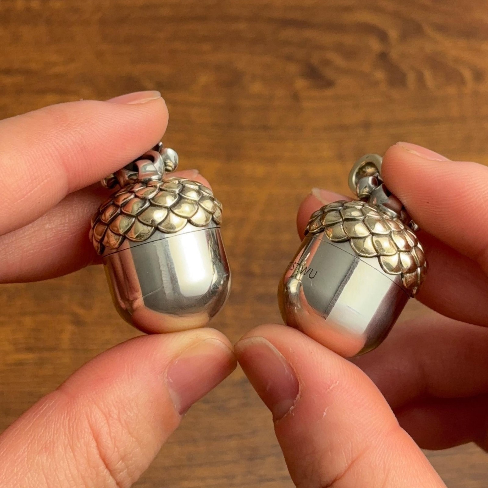 Acorn Capsule Pendant Necklace White Bronze Brass Keepsake Locket Storage Gift