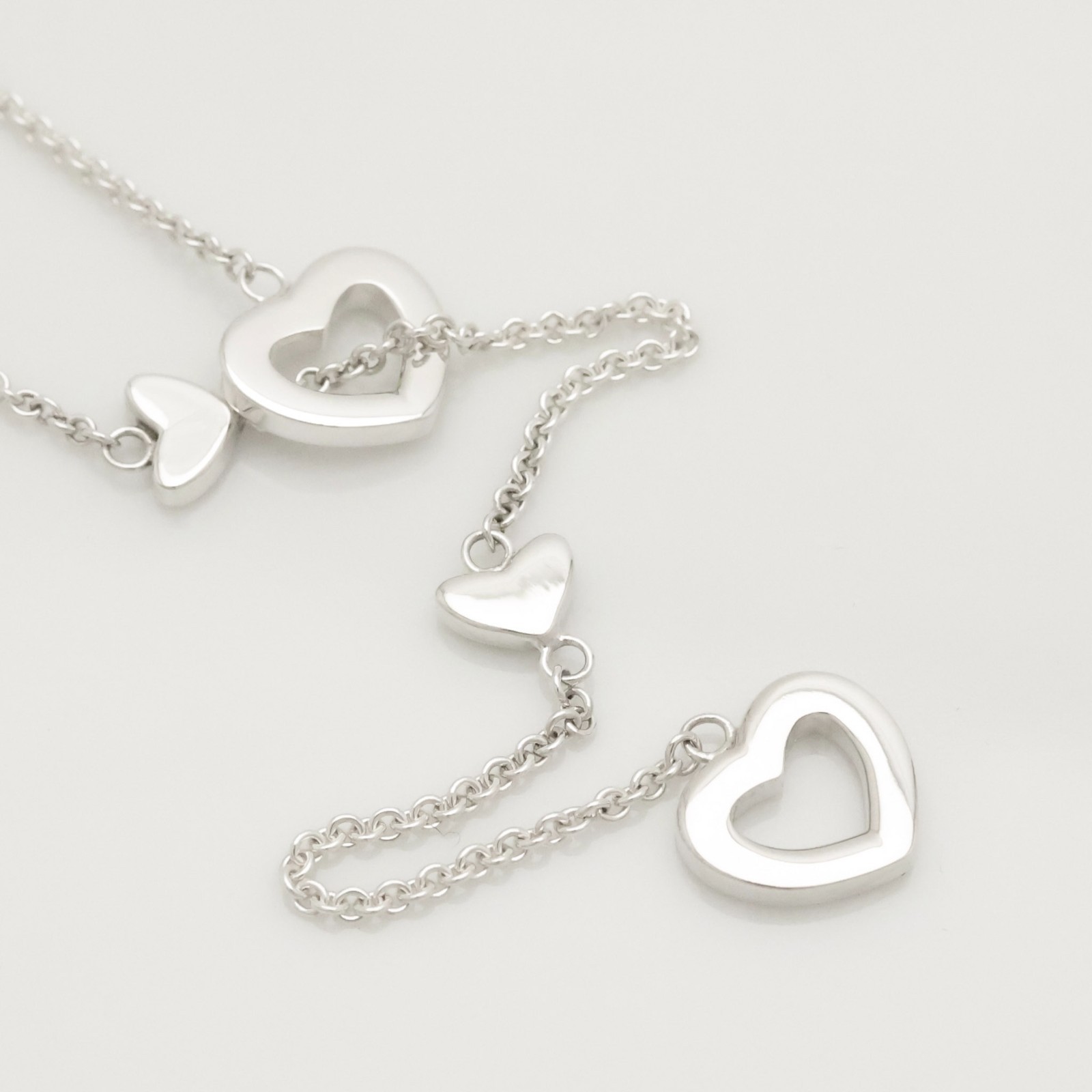 Authentic Tiffany & Co. Heart Link Lariat Pendant Necklace 19.3″ Silver w/Pouch