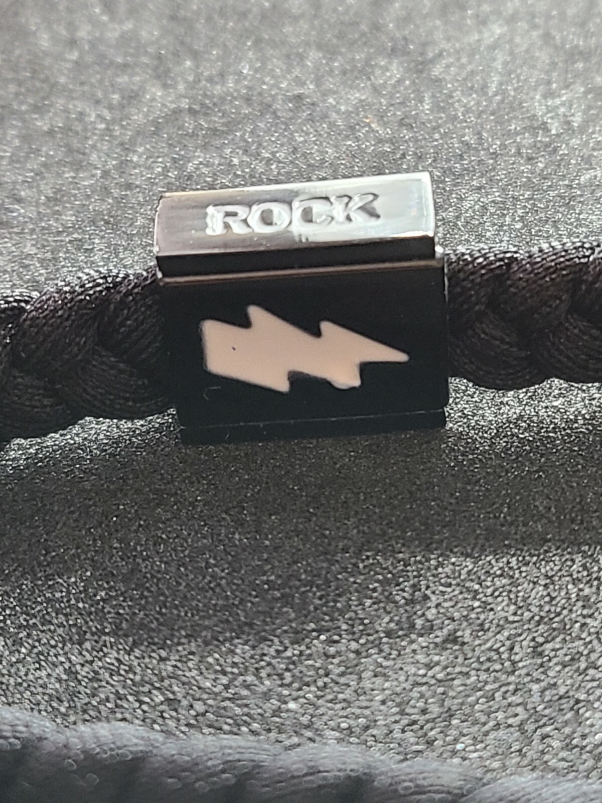 NEW AC/DC ROCK BAND RETRO CLUB UNISEX BLACK BRAIDED STRETCH BRACELET CONCERT