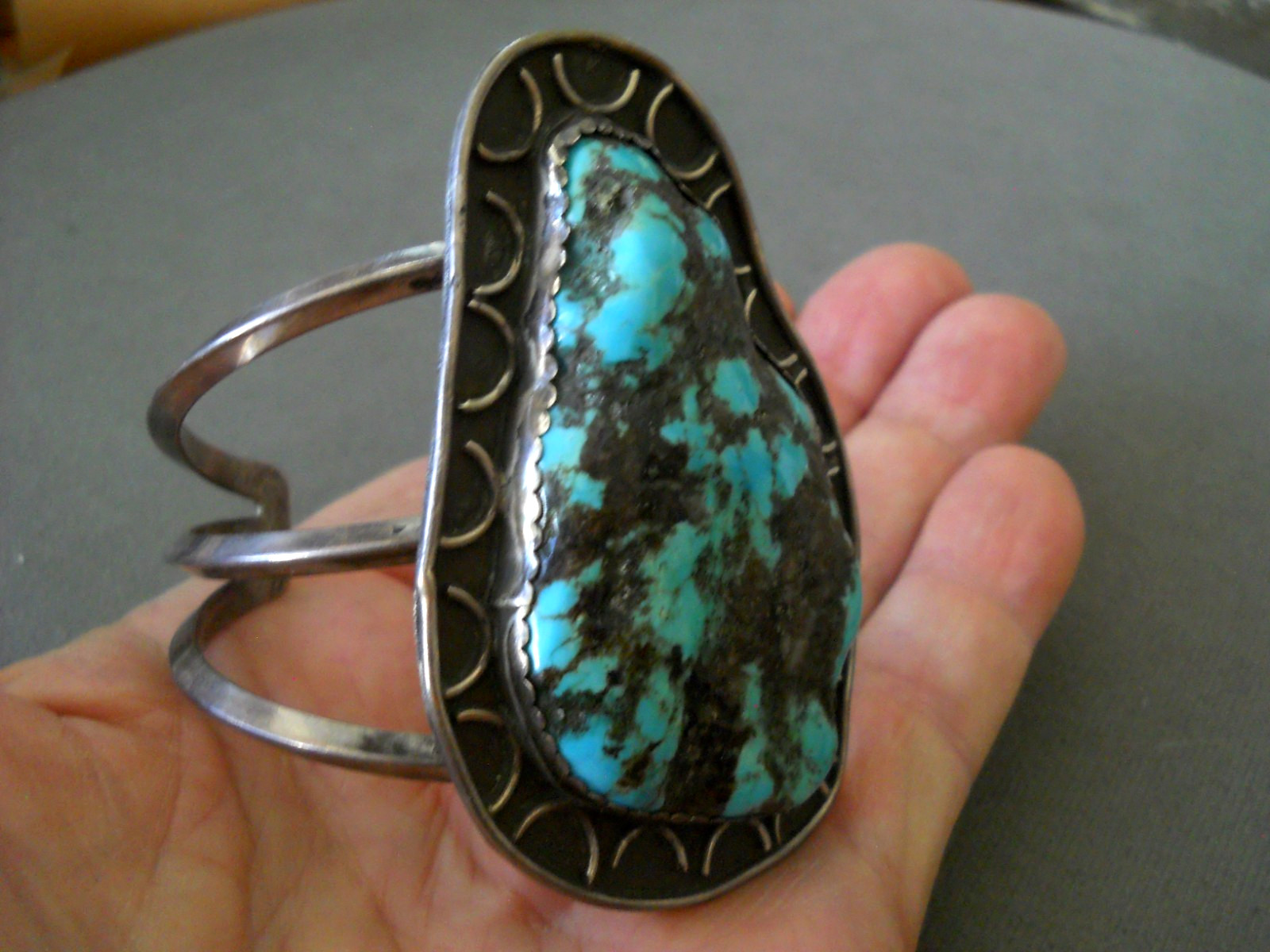 Native American Navajo Rich Blue Turquoise Nugget Sterling Silver Cuff Bracelet