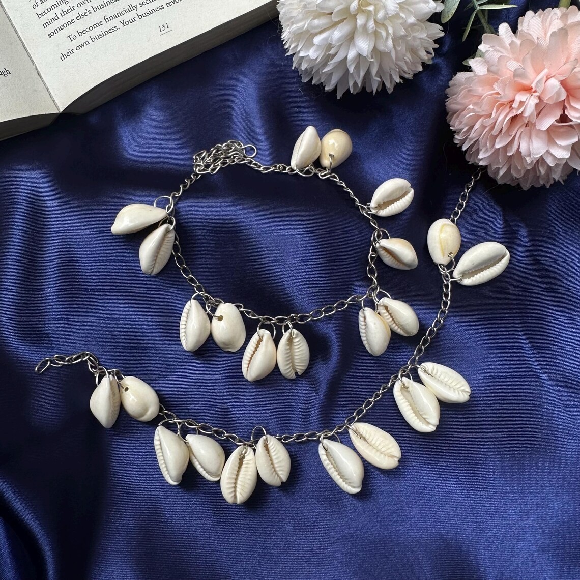 Boho Cowrie Shell Anklet Beach Anklet Silver Chain Anklet Women Foot Jewelry