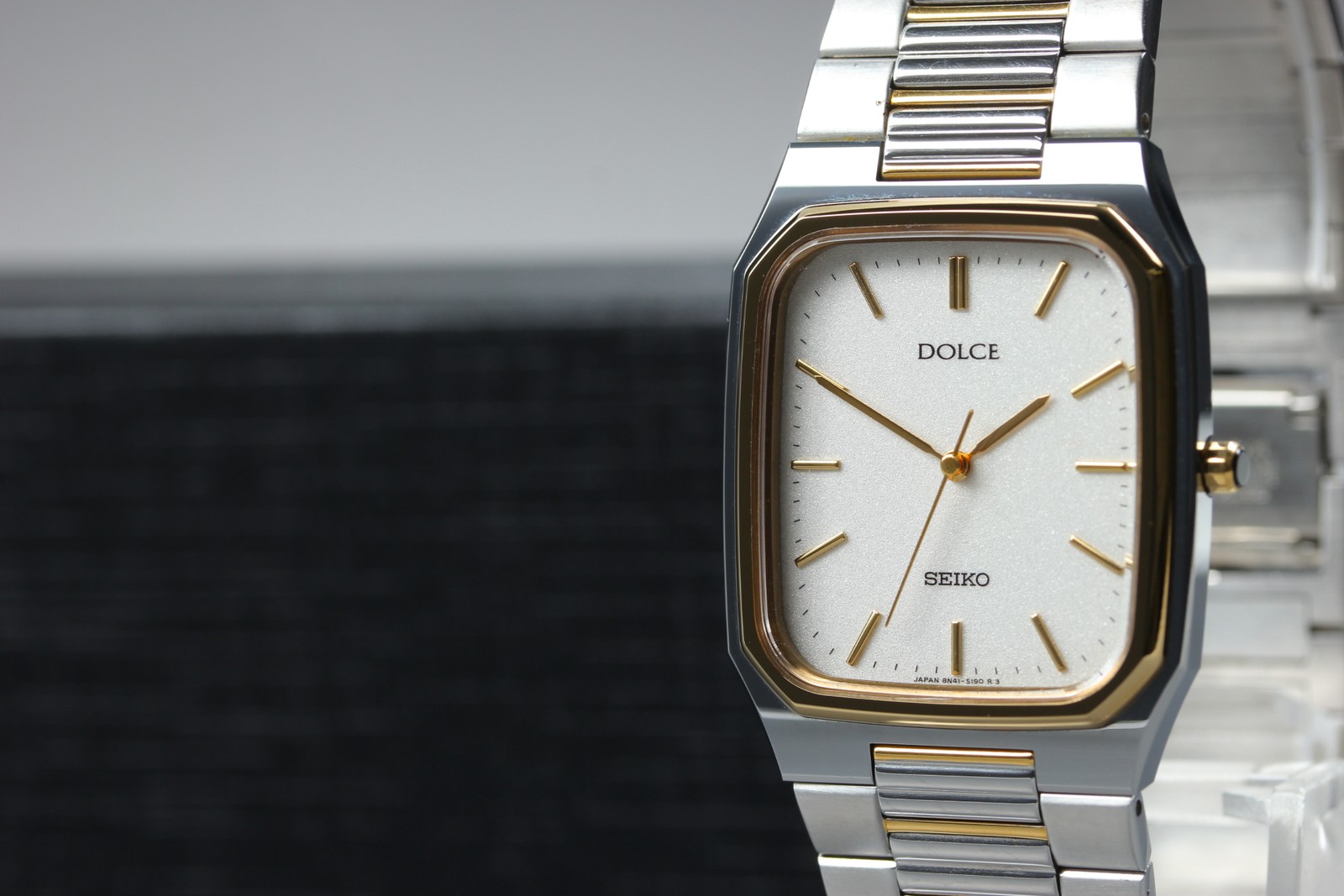 Vintage1991 N MINT Seiko Dolce 8N41-5140 Silver Square 29mm Quartz Men’s Watch