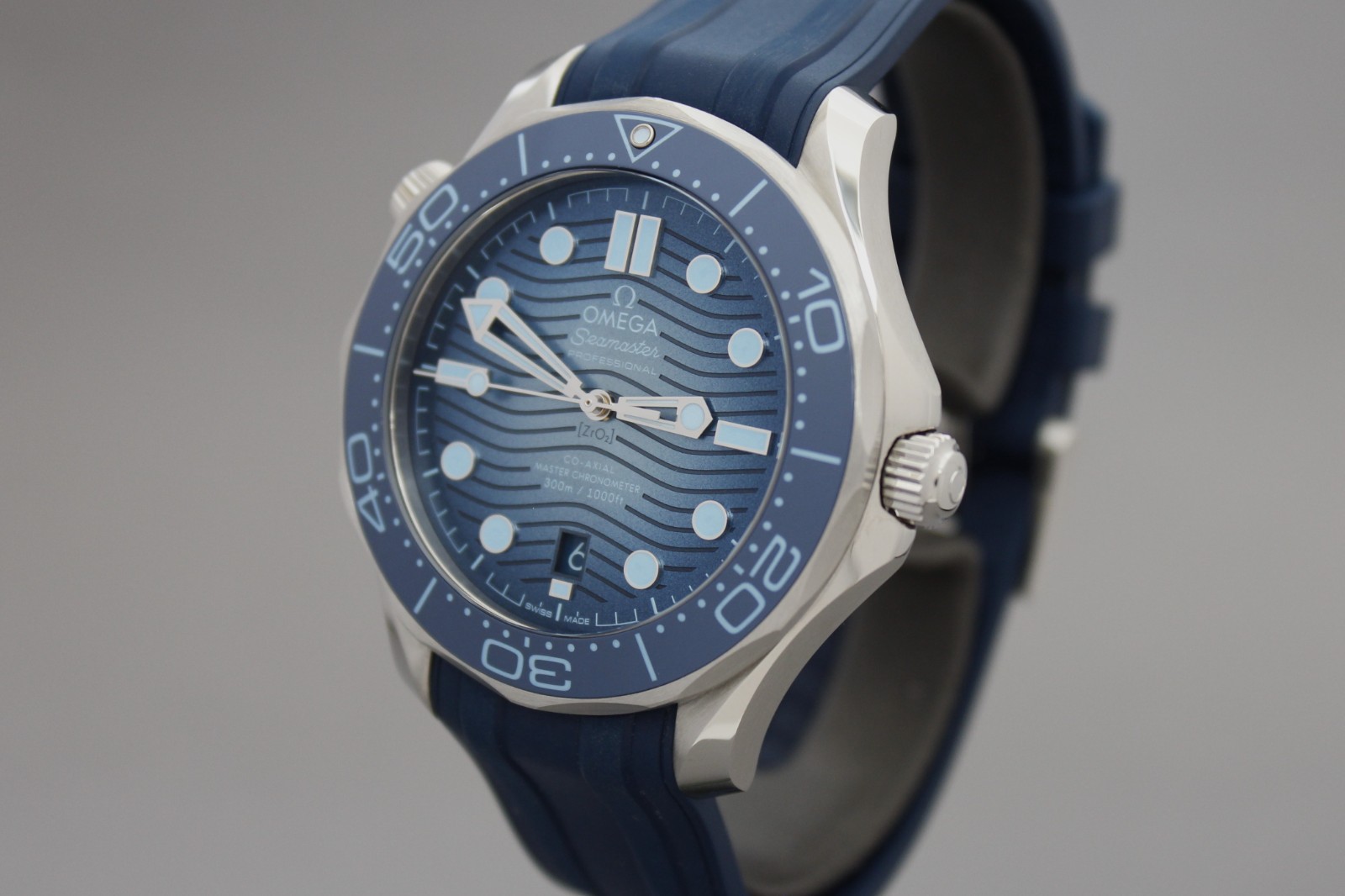 Omega Seamaster Diver 300m Summer Blue 2024 Full Set inc Omega Warranty to 2029