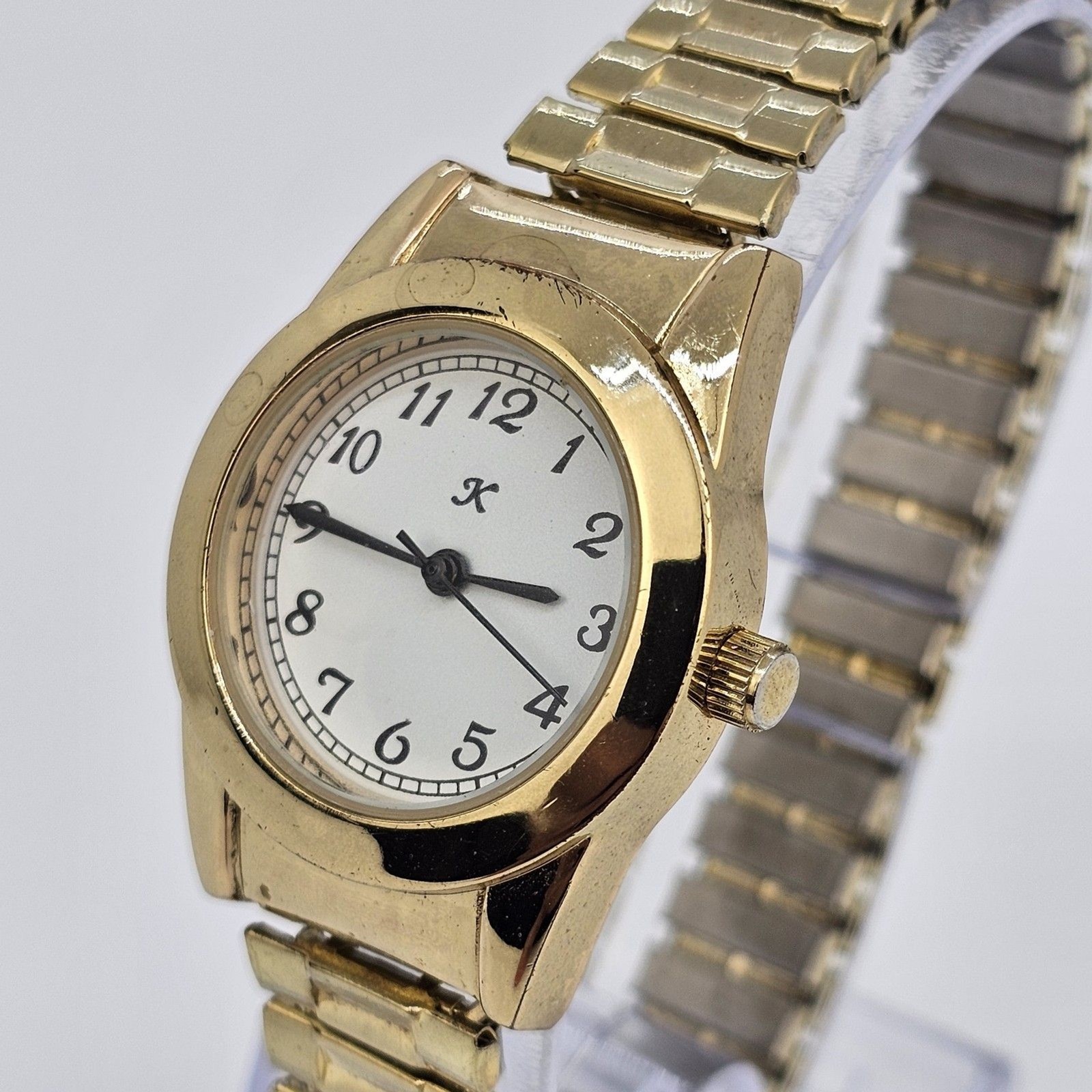 28MM Women’s Watch White Dial Gold Case Expandable Band 6″ New Battery