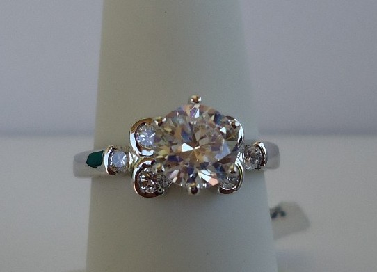 BUBBLE SIDES RING ROUND CENTER LAB CREATED SIMULATED DIAMONDS STERLING SILVER