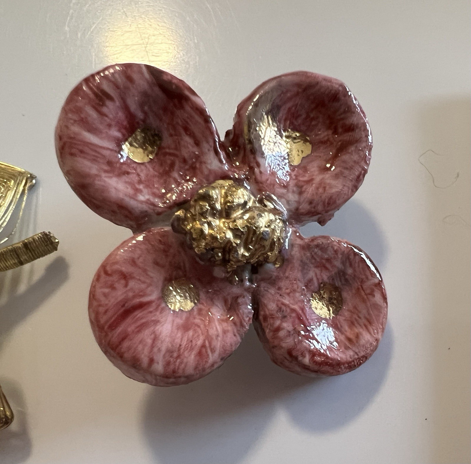 7 Pc Floral Brooch Lot Ceramic Enamel Pink Gold Tone Dogwood Flower Rhinestone