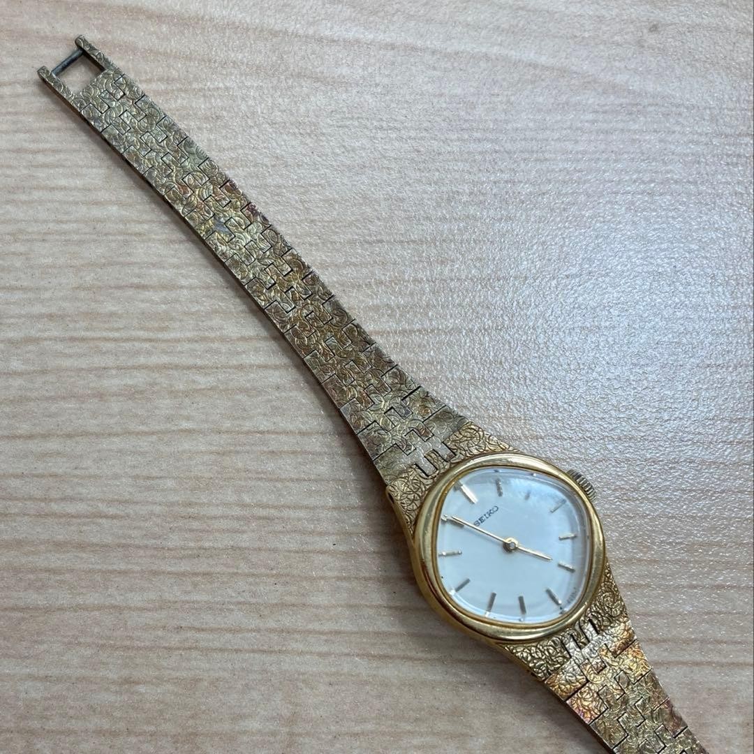SEIKO Ladies Antique Hand-Winding Watch 11-8320 – Working Condition